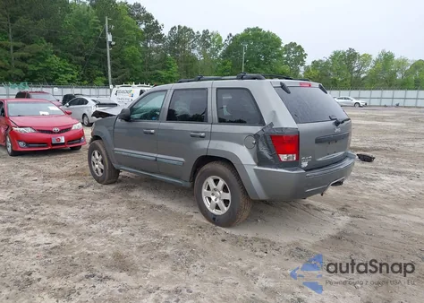 2008 Jeep Grand Cherokee Laredo z USA, uszkodzony, nr VIN 1J8GR48K68C123211